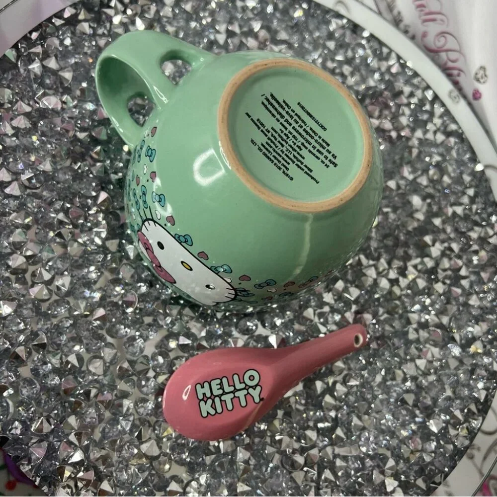 Hello Kitty mug cup with spoon matching attached Green Mug with Pink Spoon